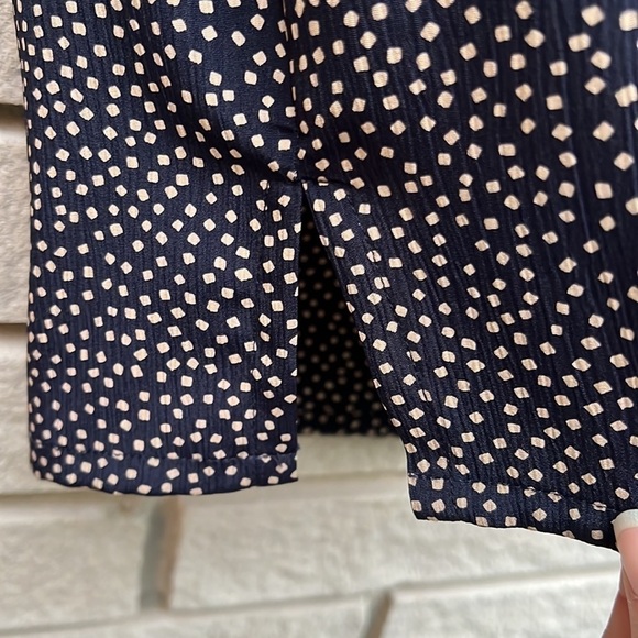 Alfred Dunner Petite Blouse Navy/Camel Sz 8 - Picture 5 of 9